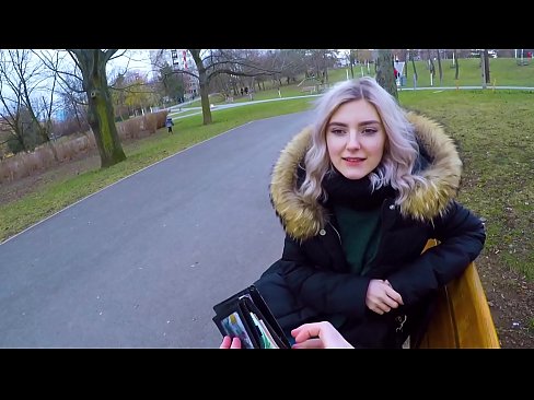 ❤️ Už pinigus nuryja karštą nepažįstamojo spermą - blowjob in the park by Eva Elfie ❤️ Namų porno prie mūsų ❌️